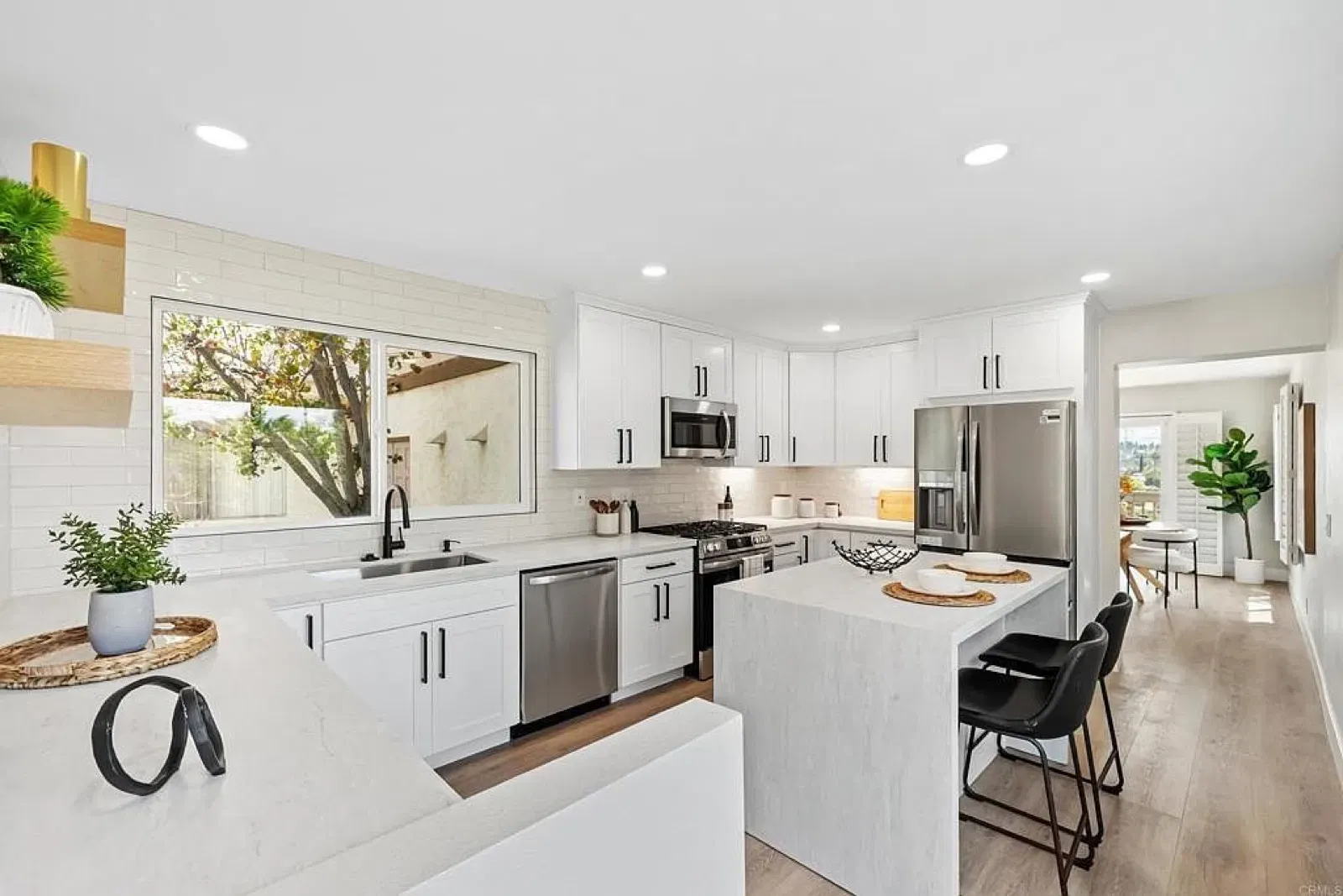 Otay Lakes modern kitchen remodel